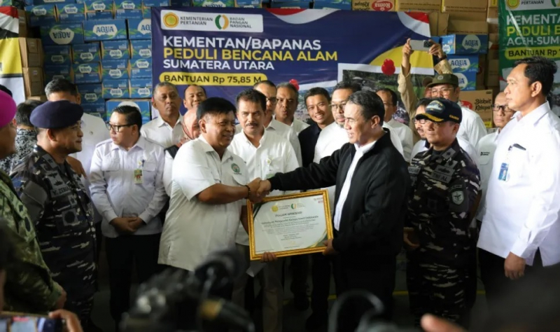  Mentan Beri Piagam Apresiasi, Industri Sawit Respon Cepat Bencana Sumatera